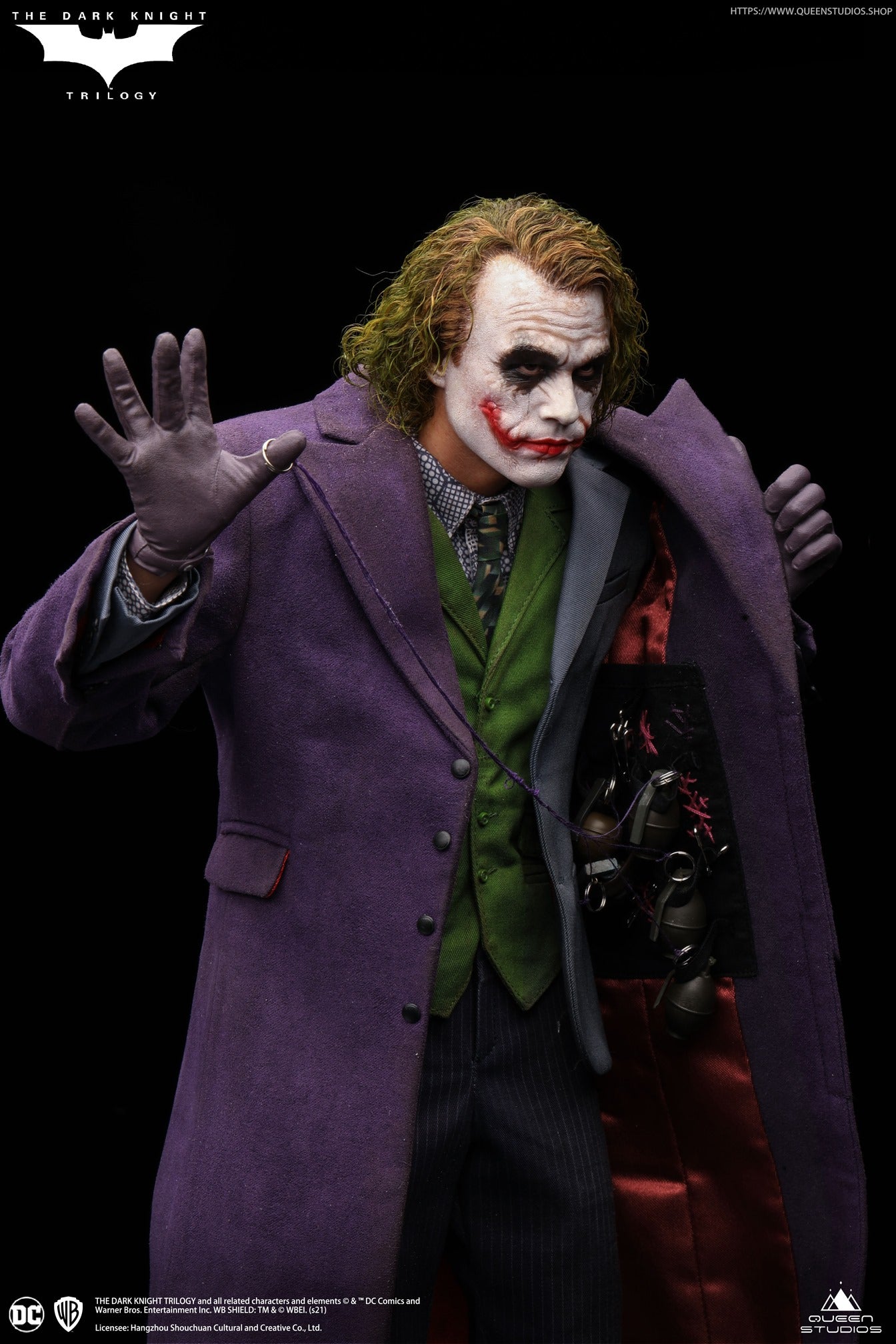 Queen Studios - The Dark Knight 1/4 Scale: The Joker