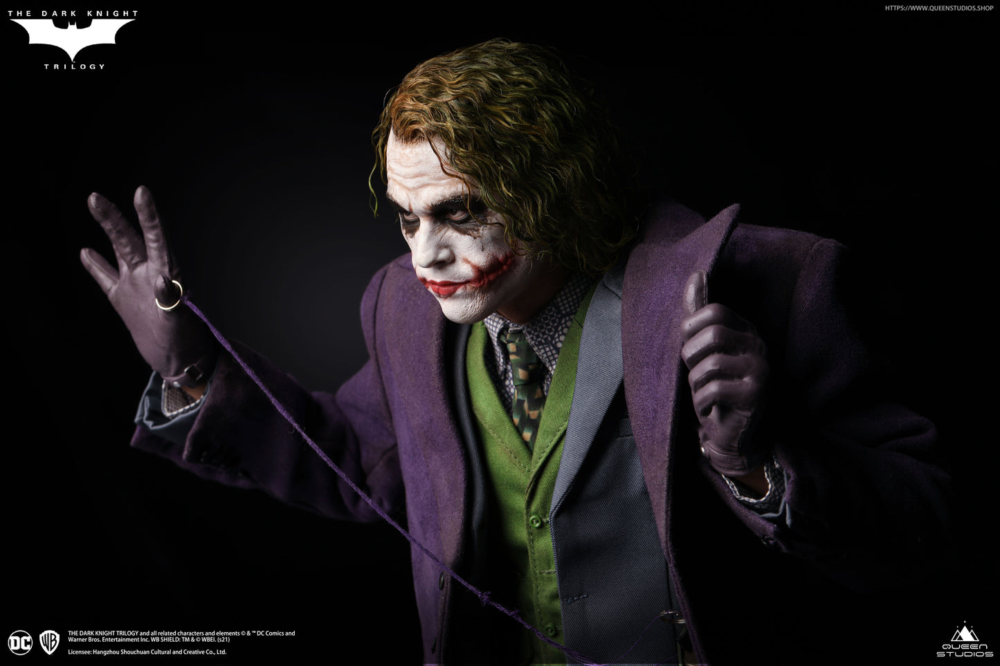 Queen Studios - The Dark Knight 1/4 Scale: The Joker