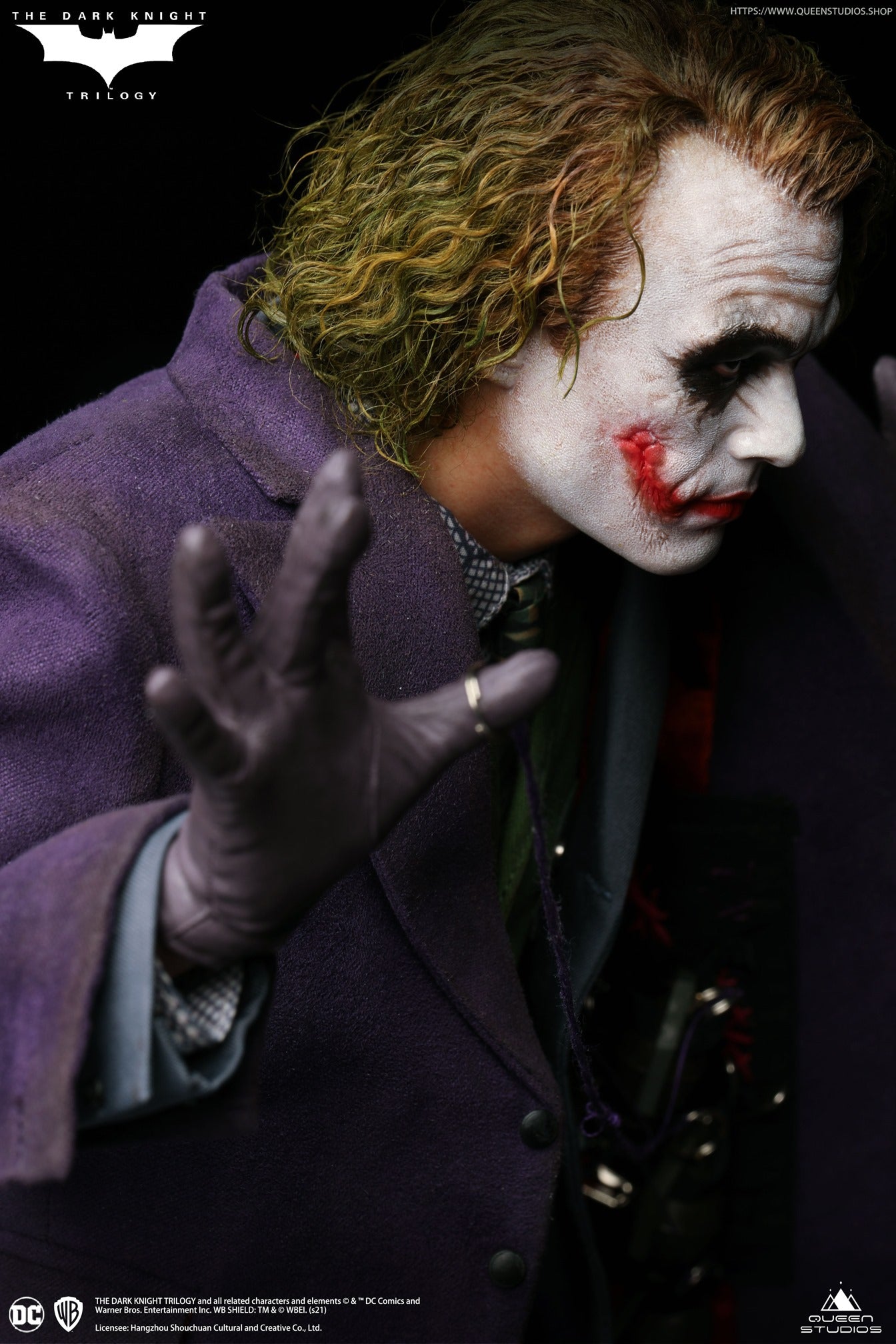 Queen Studios - The Dark Knight 1/4 Scale: The Joker