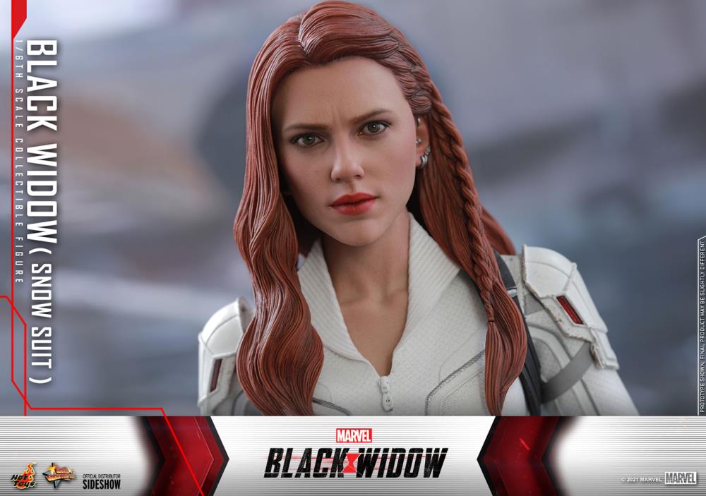 Hot Toys - MMS601 - Black Widow: 1/6 Scale Black Widow (Snow Suit)