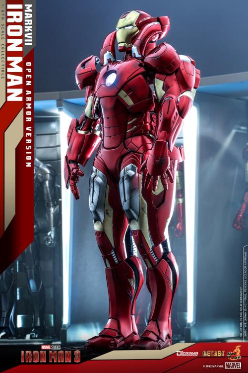 Hot Toys - DS004D51 - Iron Man 3: 1/6 Scale Diecast Iron Man Mark VII (Open Armor Version)