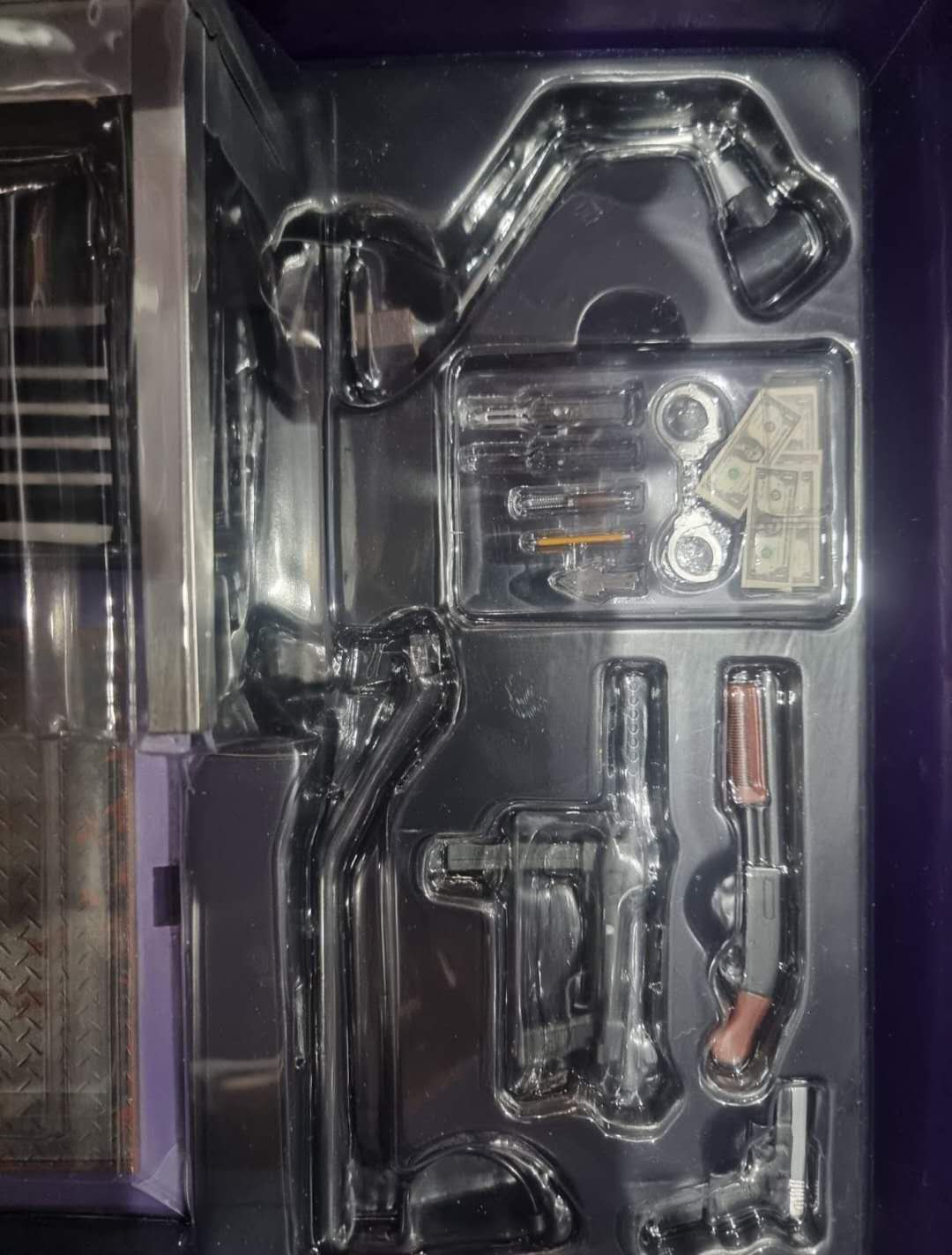 PRE-LOVED - Hot Toys - DX11 - Batman TDK: The Joker 2.0