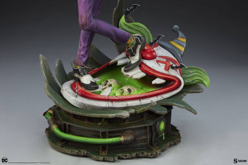 SIDESHOW COLLECTIBLES - 300807 - THE JOKER PREMIUM FORMAT