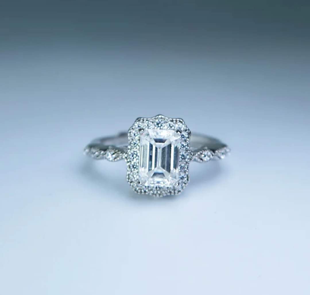 1.0ct Moissanite / 925 Silver Ring - Princess Dowager