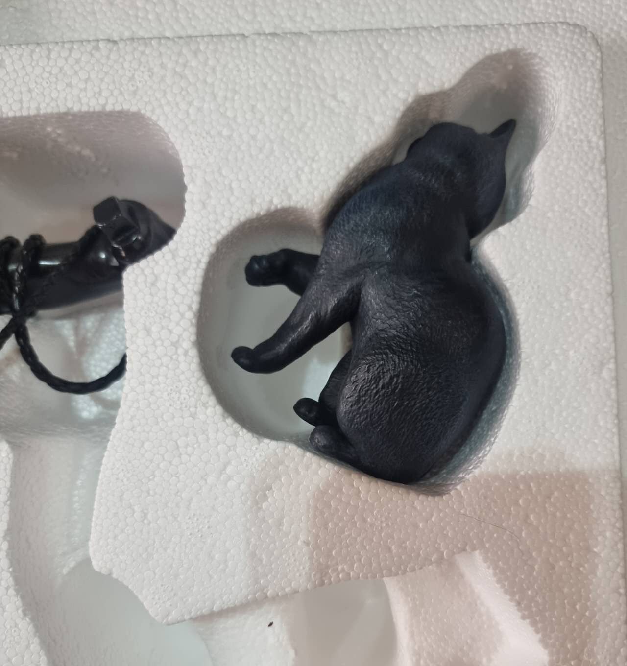 PRE-LOVED - SIDESHOW COLLECTIBLES - Catwoman Premium Format