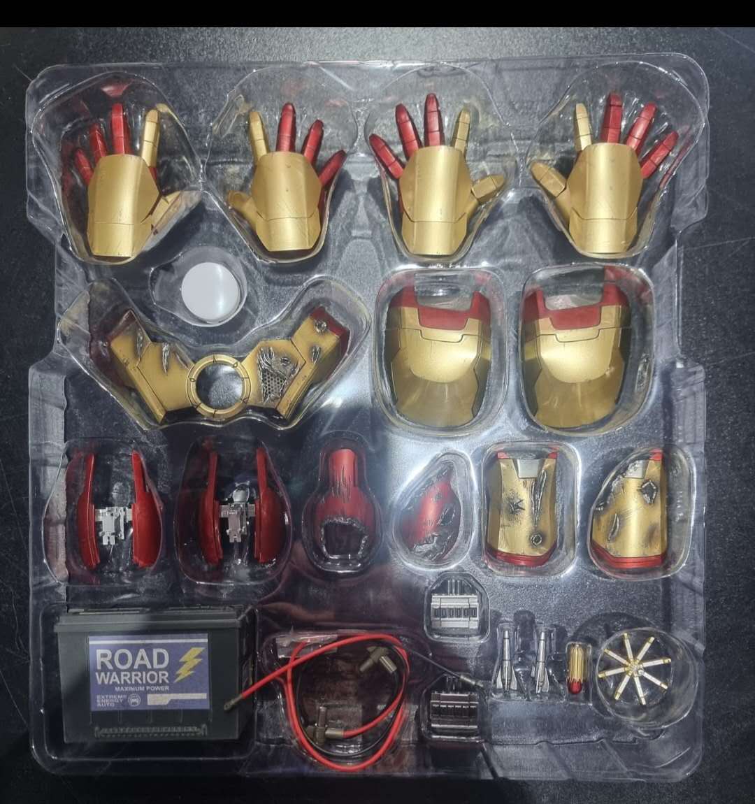 PRE-LOVED - Hot Toys - QS008 - 1/4 Scale Iron Man Mark 42 (Deluxe Version)