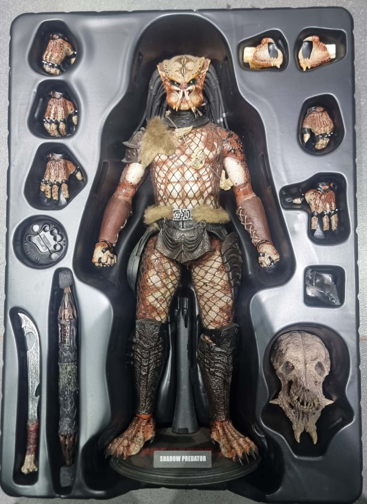 PRE-LOVED - Hot Toys - MMS154 - Predator 2 – Shadow Predator