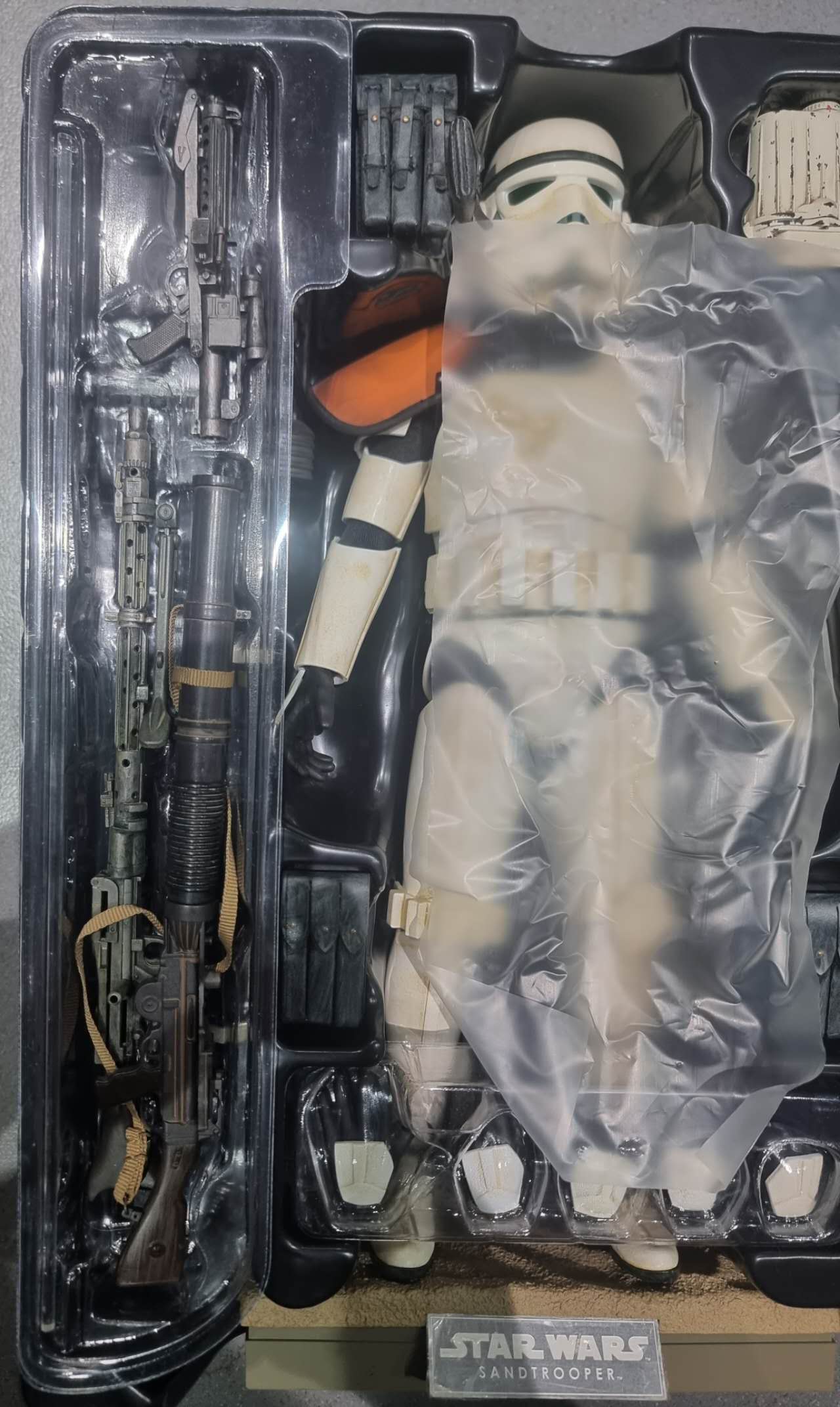PRE-LOVED - Hot Toys - MMS295 - Star Wars IV: Sandtrooper