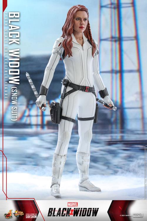 Hot Toys - MMS601 - Black Widow: 1/6 Scale Black Widow (Snow Suit)