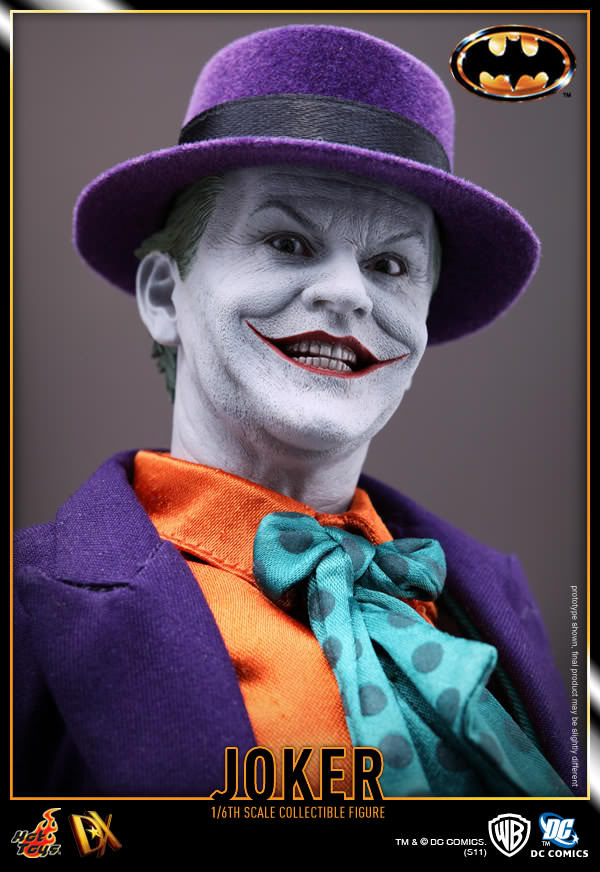 PRE-LOVED - HOT TOYS - DX08 - THE JOKER 1989