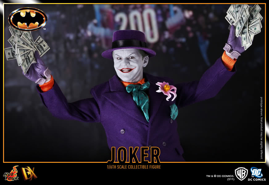PRE-LOVED - HOT TOYS - DX08 - THE JOKER 1989