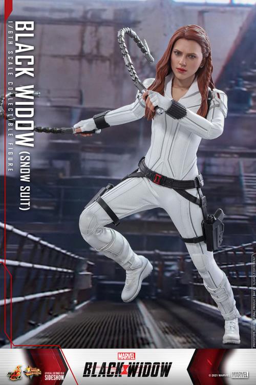 Hot Toys - MMS601 - Black Widow: 1/6 Scale Black Widow (Snow Suit)