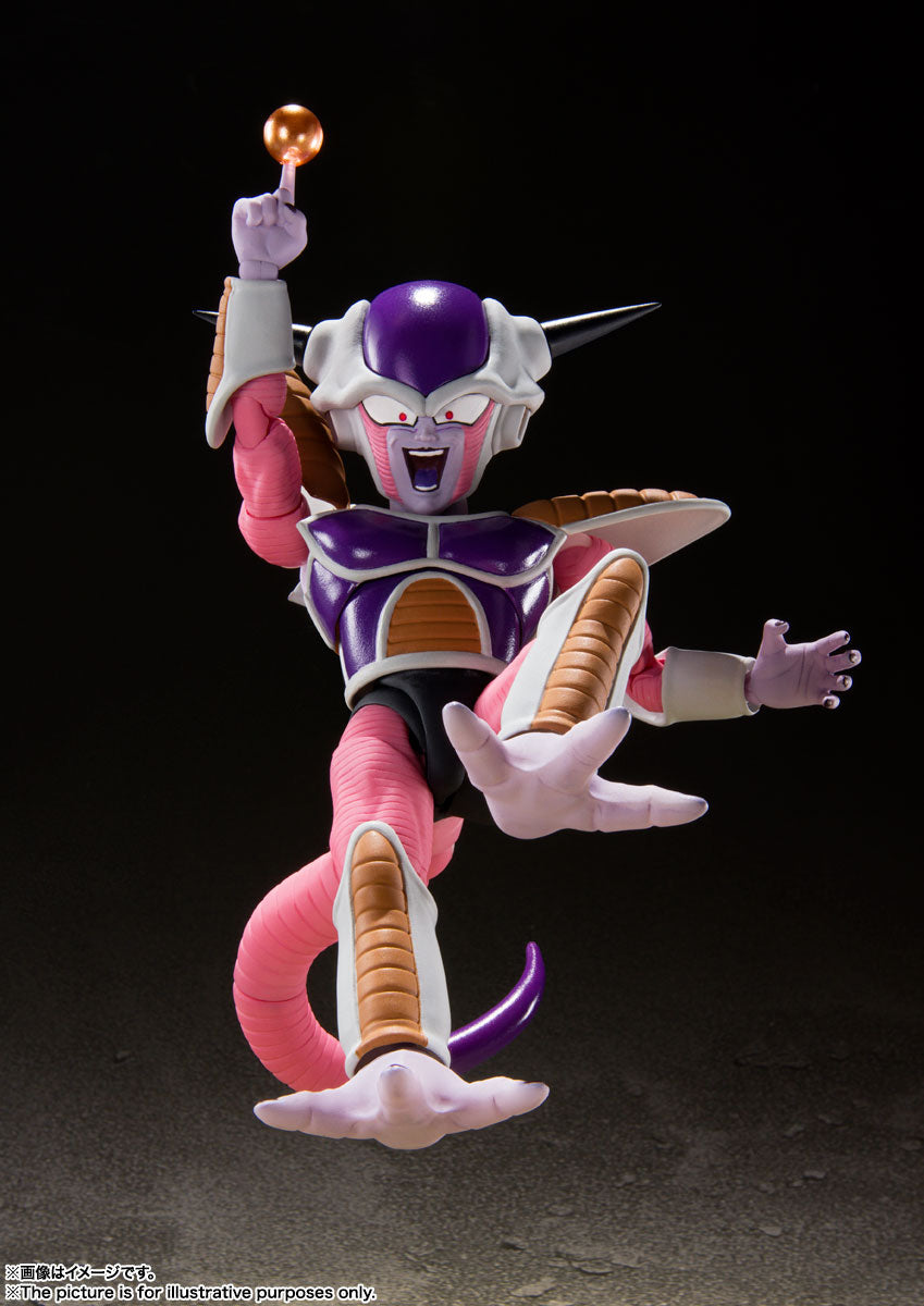 Tamashii Nations - S.H.Figuarts - Dragon Ball Z: Frieza First Form and Frieza Pod
