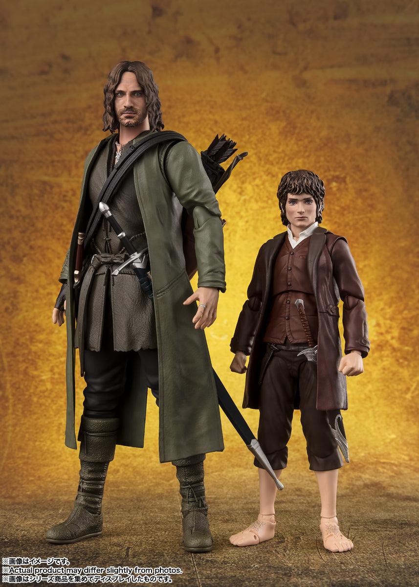 Tamashii Nations - S.H.Figuarts - The Lord of the Rings: The Fellowship of the Ring: Frodo Baggins & Gollum