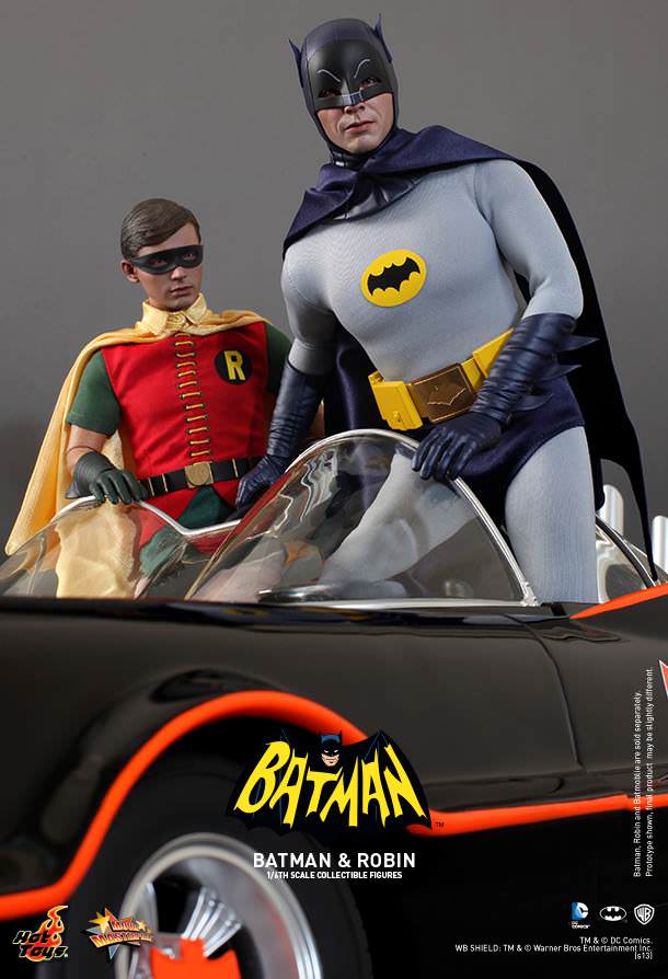 PRE-LOVED - HOT TOYS - MMS218 BATMAN (1966) & MMS219 ROBIN (1966) SET PACK
