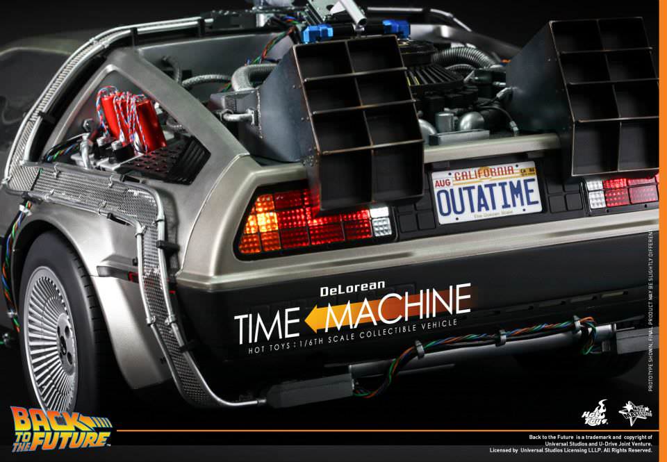 PRE-LOVED - Hot Toys - MMS260 - Back to the Future – DeLorean Time Machine