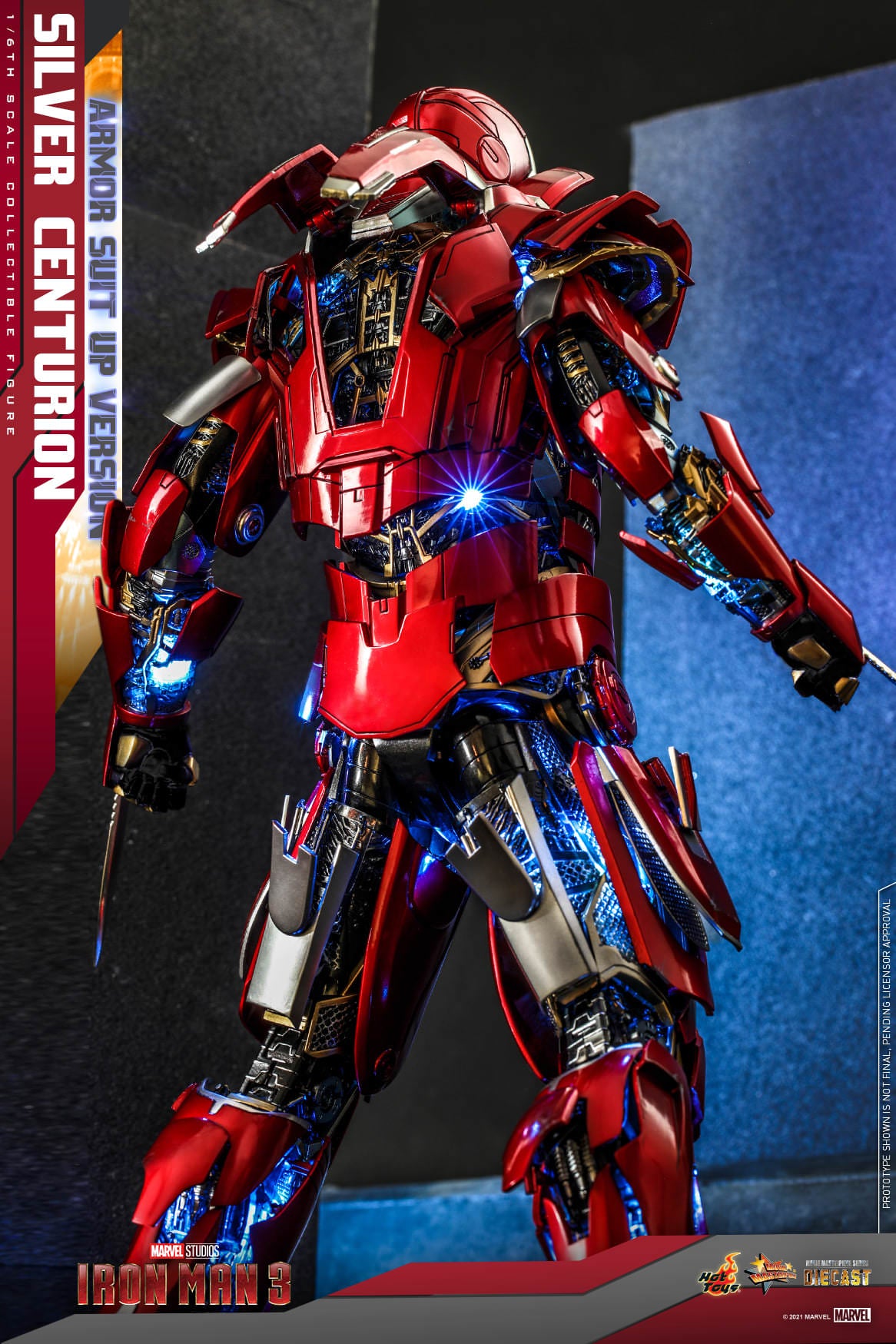 Hot Toys - MMS618D43: Iron Man 3 – Silver Centurion (Armor Suit Up) DIECAST