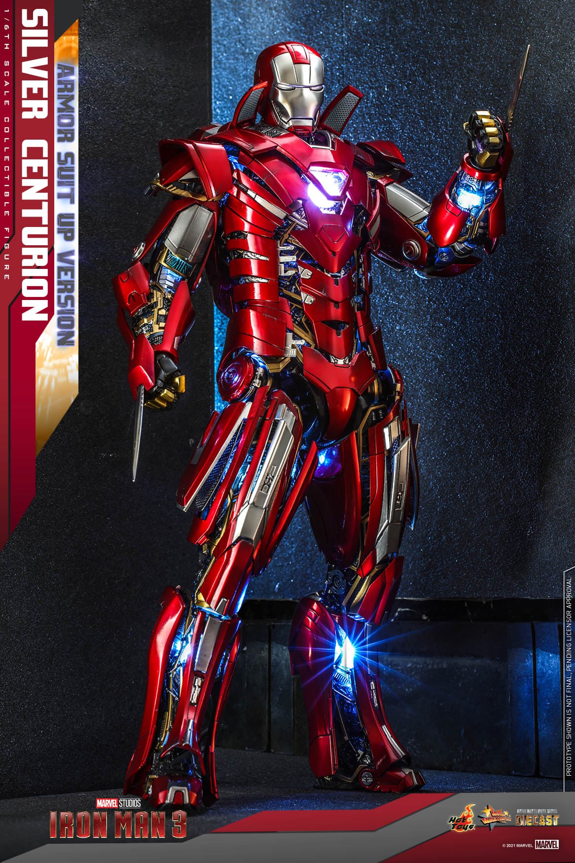 Hot Toys - MMS618D43: Iron Man 3 – Silver Centurion (Armor Suit Up) DIECAST