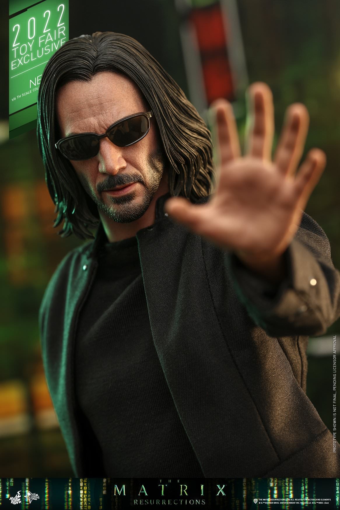 Hot Toys - The Matrix Resurrections: Neo 1/6th Scale Action Figure