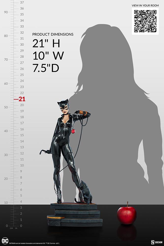 PRE-LOVED - SIDESHOW COLLECTIBLES - Catwoman Premium Format
