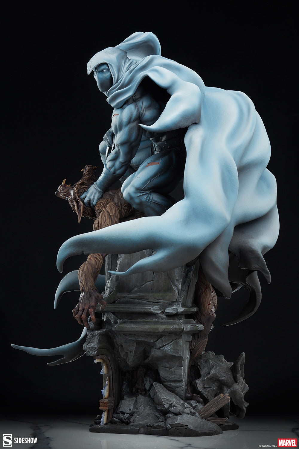 Sideshow Collectibles - Moon Knight Premium Format