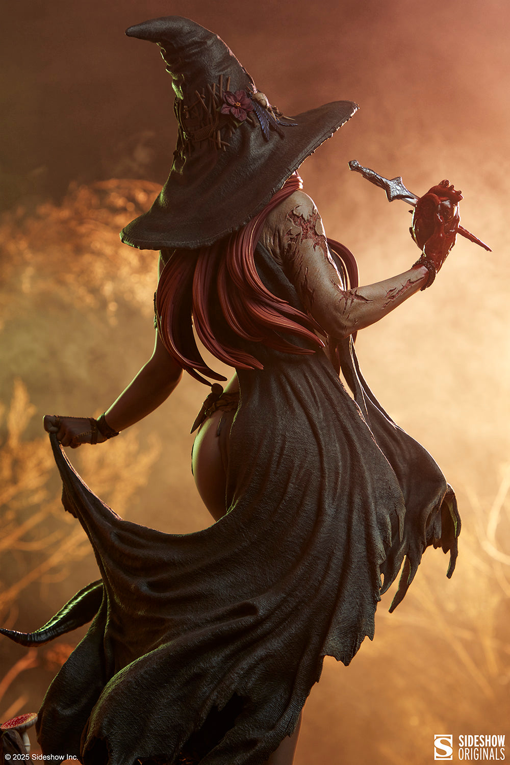 Sideshow Collectibles – Witch of the Woods Premium Format