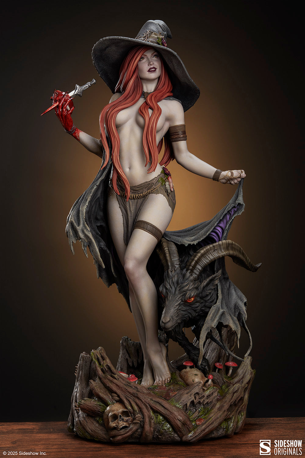 Sideshow Collectibles – Witch of the Woods Premium Format