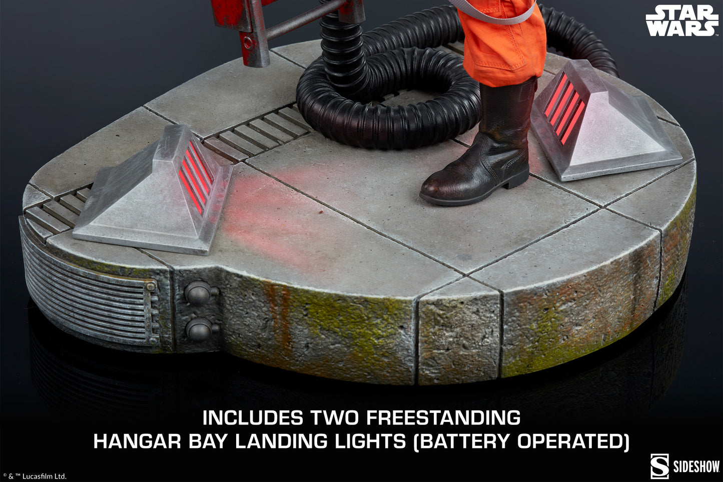 Sideshow Collectibles - Star Wars™: Luke Skywalker™ and X-Wing: Red Five, Standing By Premium Format