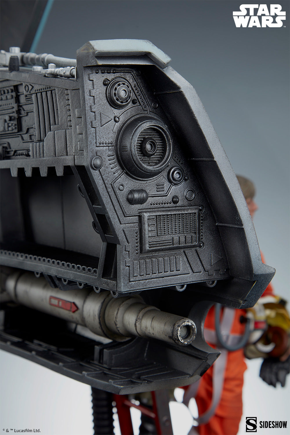 Sideshow Collectibles - Star Wars™: Luke Skywalker™ and X-Wing: Red Five, Standing By Premium Format