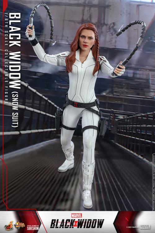 Hot Toys - MMS601 - Black Widow: 1/6 Scale Black Widow (Snow Suit)