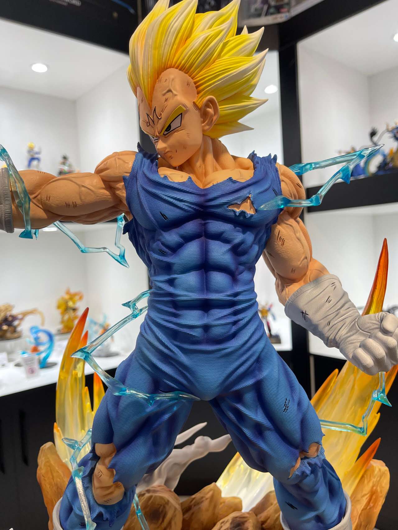 DU studio - 1/4 scale Majin Vegeta Statue