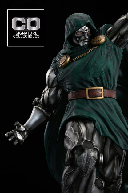 PRE-LOVED - CO Signature Collectibles - 1/4 scale Doctor Doom