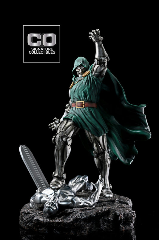 PRE-LOVED - CO Signature Collectibles - 1/4 scale Doctor Doom