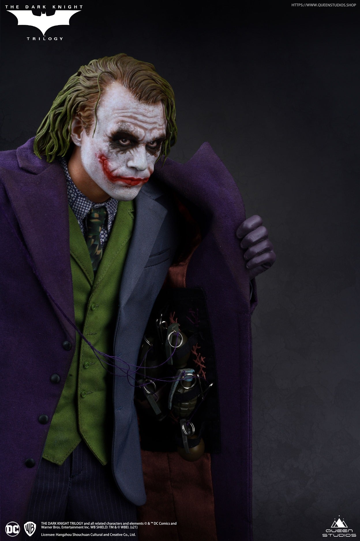 Queen Studios - The Dark Knight 1/4 Scale: The Joker