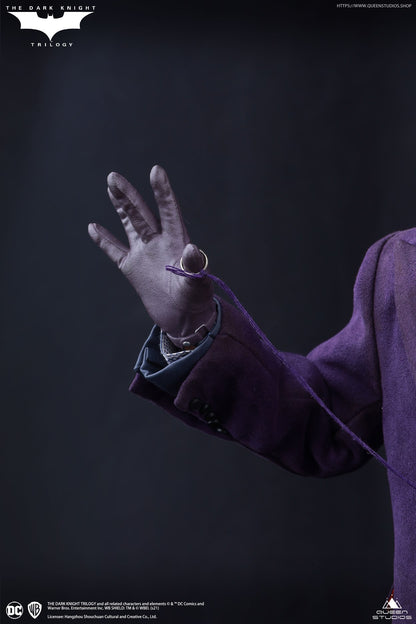 Queen Studios - The Dark Knight 1/4 Scale: The Joker