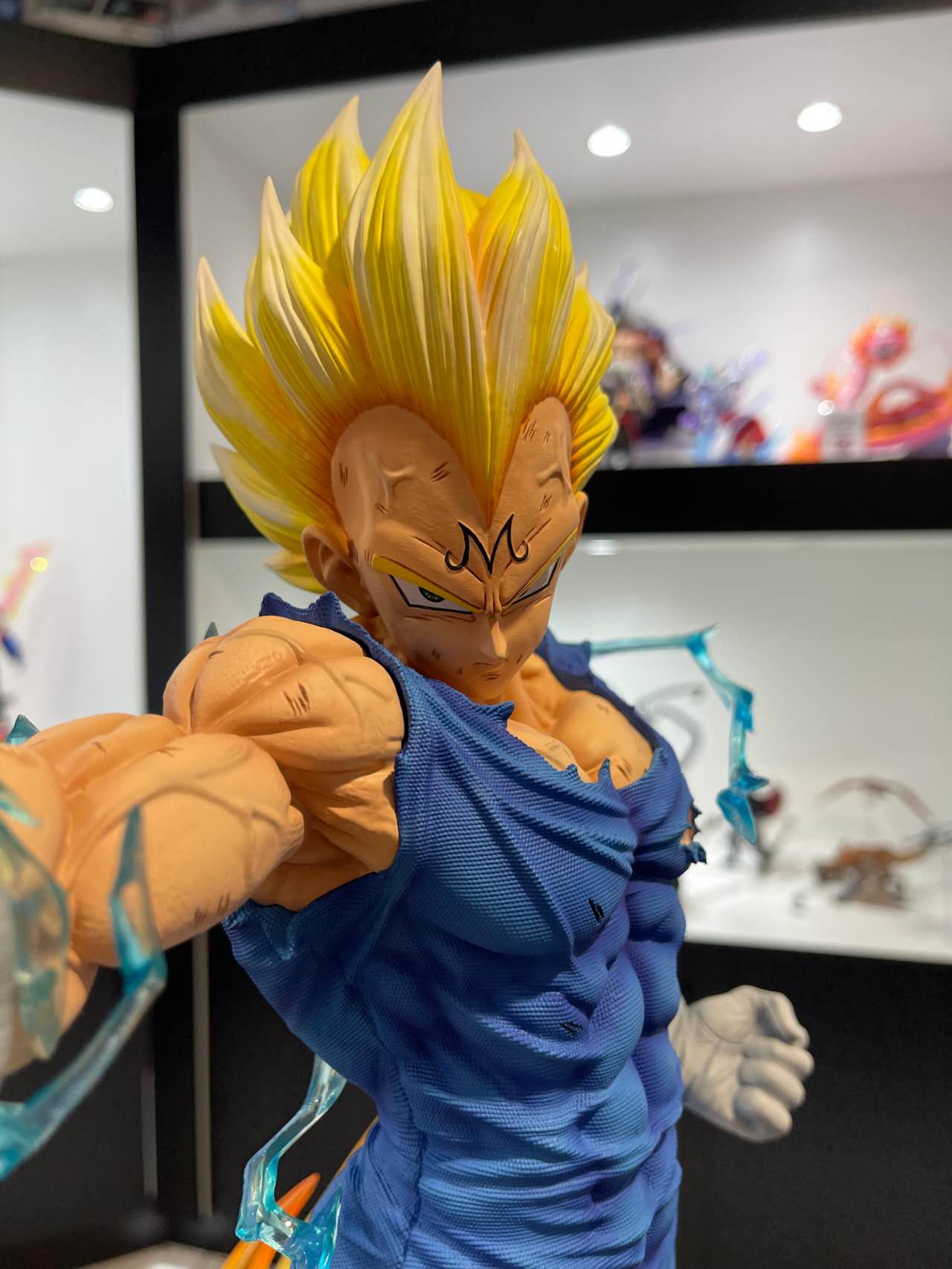 DU studio - 1/4 scale Majin Vegeta Statue