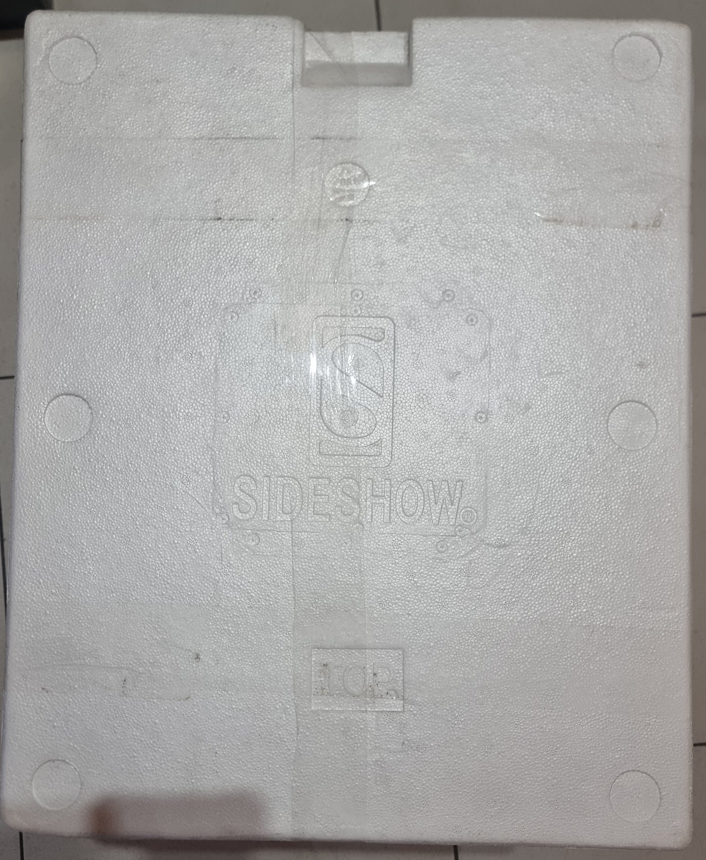 PRE-LOVED - Sideshow Collectibles - Captain America Premium Format (Collector Edition)