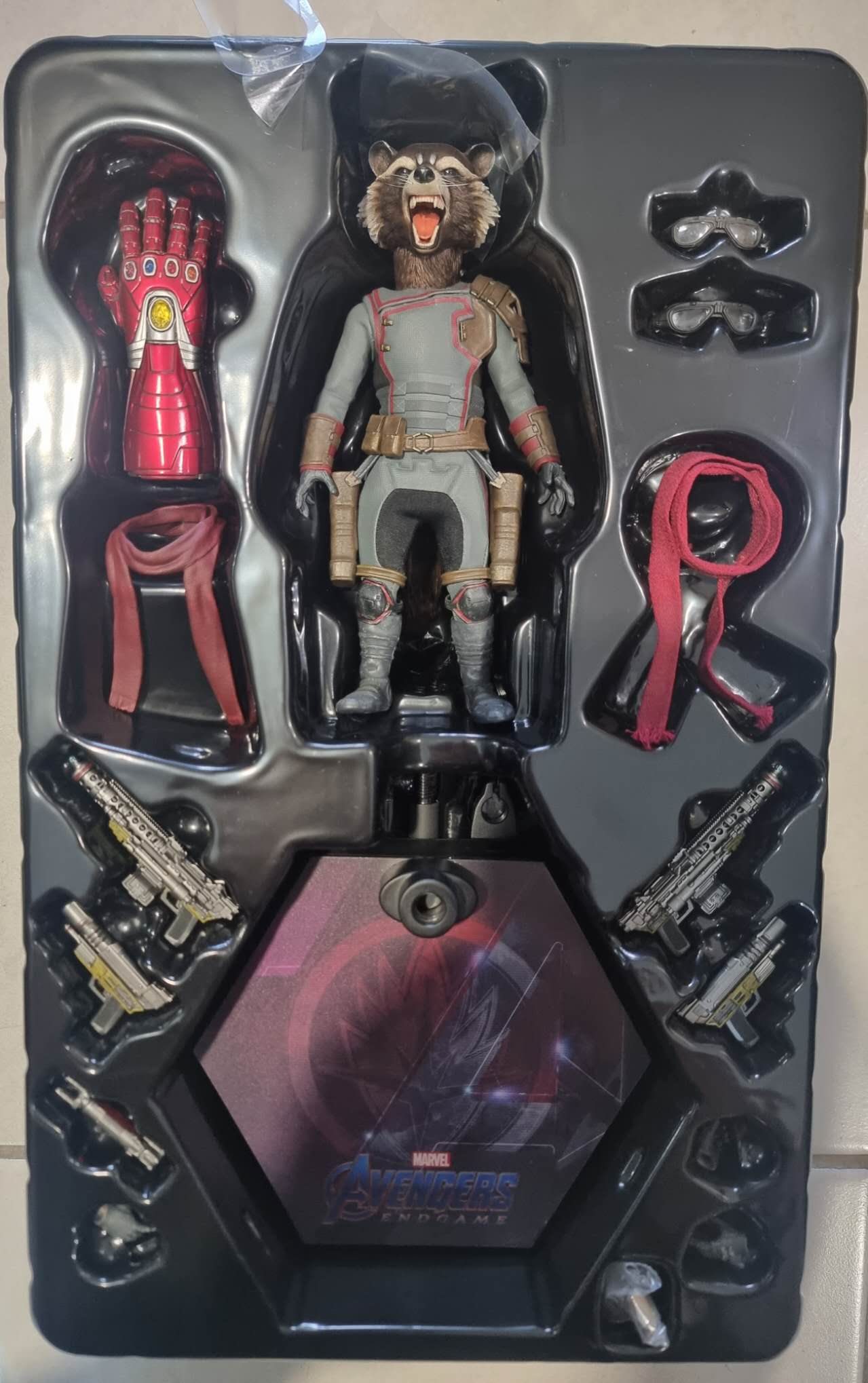 PRE-LOVED - Hot Toys - MMS548 - Avengers Endgame: Rocket