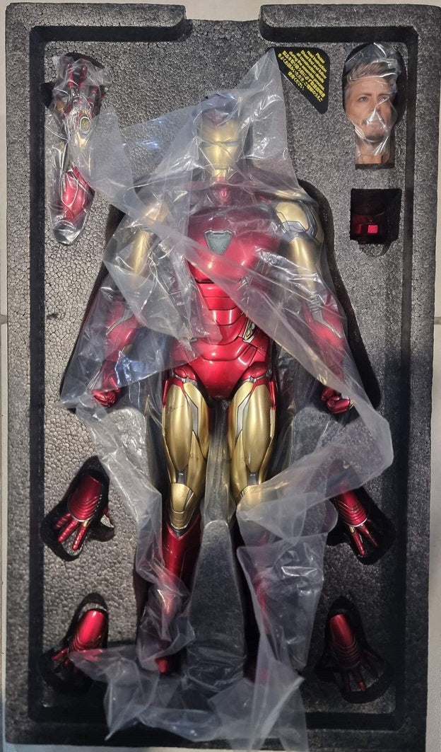 PRE-LOVED - Hot Toys - MMS528D30 - Avengers Endgame: Iron Man Mark 85 (Diecast)