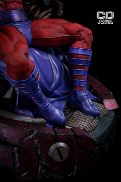 PRE-LOVED - CO Signature Collectibles - 1/4 scale Magneto on Throne
