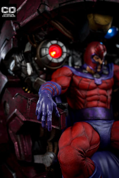 PRE-LOVED - CO Signature Collectibles - 1/4 scale Magneto on Throne