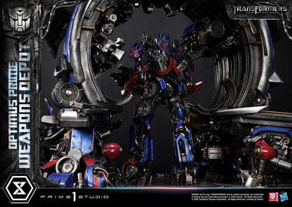 Prime 1 Studio - Transformers: Dark of the Moon: Optimus Prime Weapons Depot