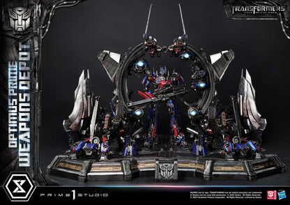 Prime 1 Studio - Transformers: Dark of the Moon: Optimus Prime Weapons Depot