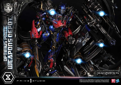 Prime 1 Studio - Transformers: Dark of the Moon: Optimus Prime Weapons Depot
