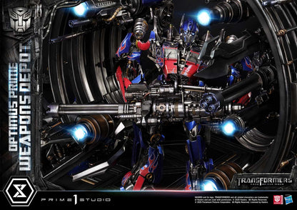 Prime 1 Studio - Transformers: Dark of the Moon: Optimus Prime Weapons Depot