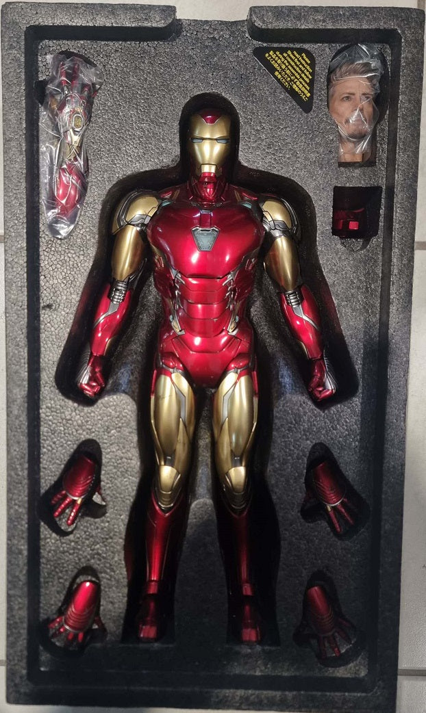 PRE-LOVED - Hot Toys - MMS528D30 - Avengers Endgame: Iron Man Mark 85 (Diecast)