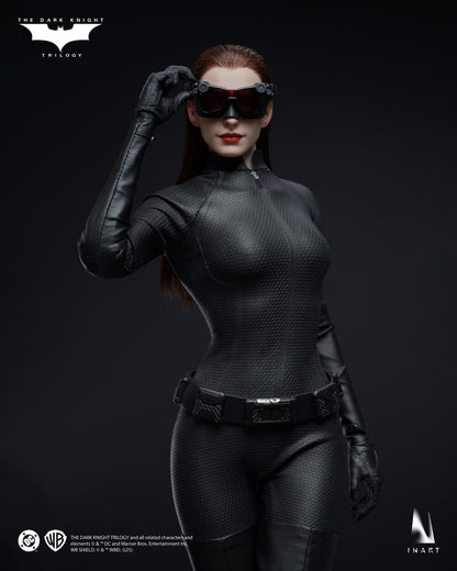 INART - Batman The Dark Knight - 1/6 Scale Catwoman