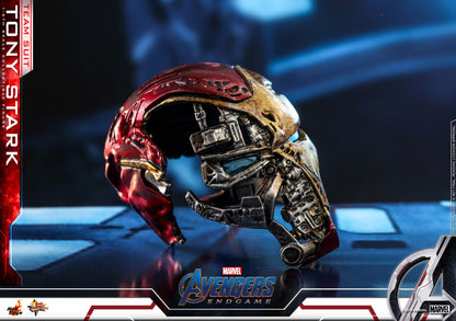 PRE-LOVED - Hot Toys - MMS537 - Avengers Endgame: Tony Stark Team Suit