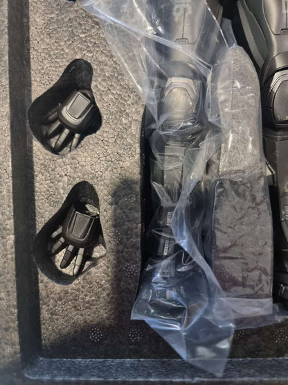 PRE-LOVED - Hot Toys - MMS530D31 - Avengers Endgame: War Machine Mark 6