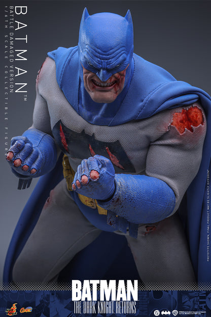 Hot Toys - CMS031 -  Batman: The Dark Knight™ Returns: Batman™ (Battle Damaged Version) 1/6th Collectibles Figure  Pre-order NOW